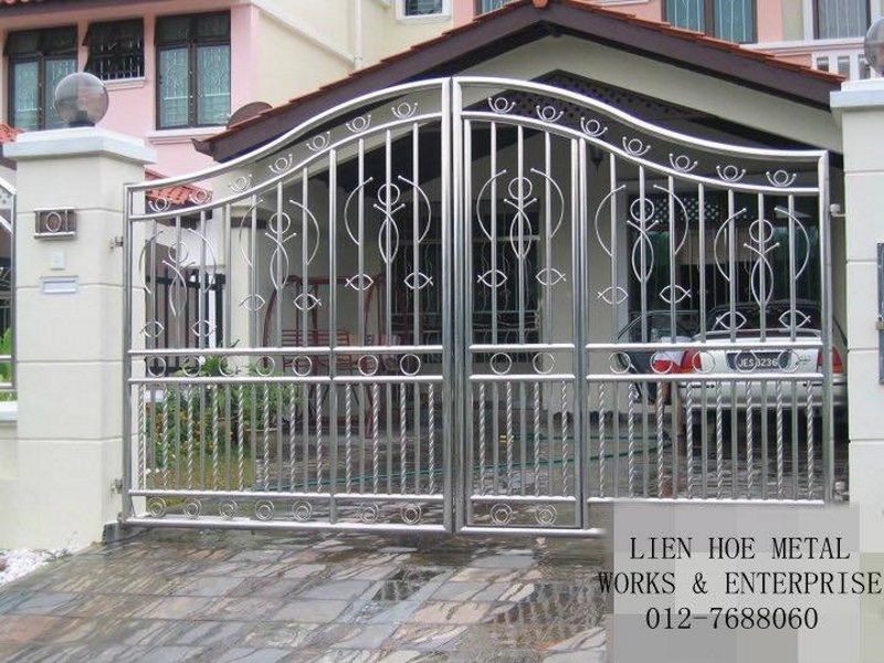 Open Gate and Aluminium and Tempered Glass