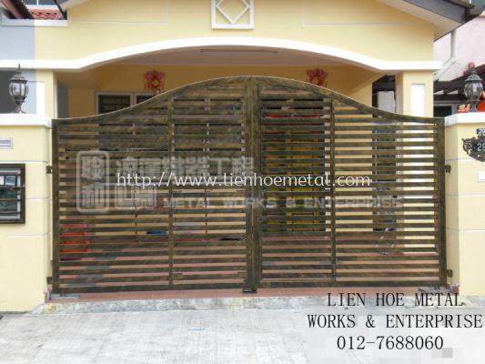 Open Gate with Sliding Gate and Folding Gate